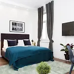 Kliki Klik Apartments By Irundo